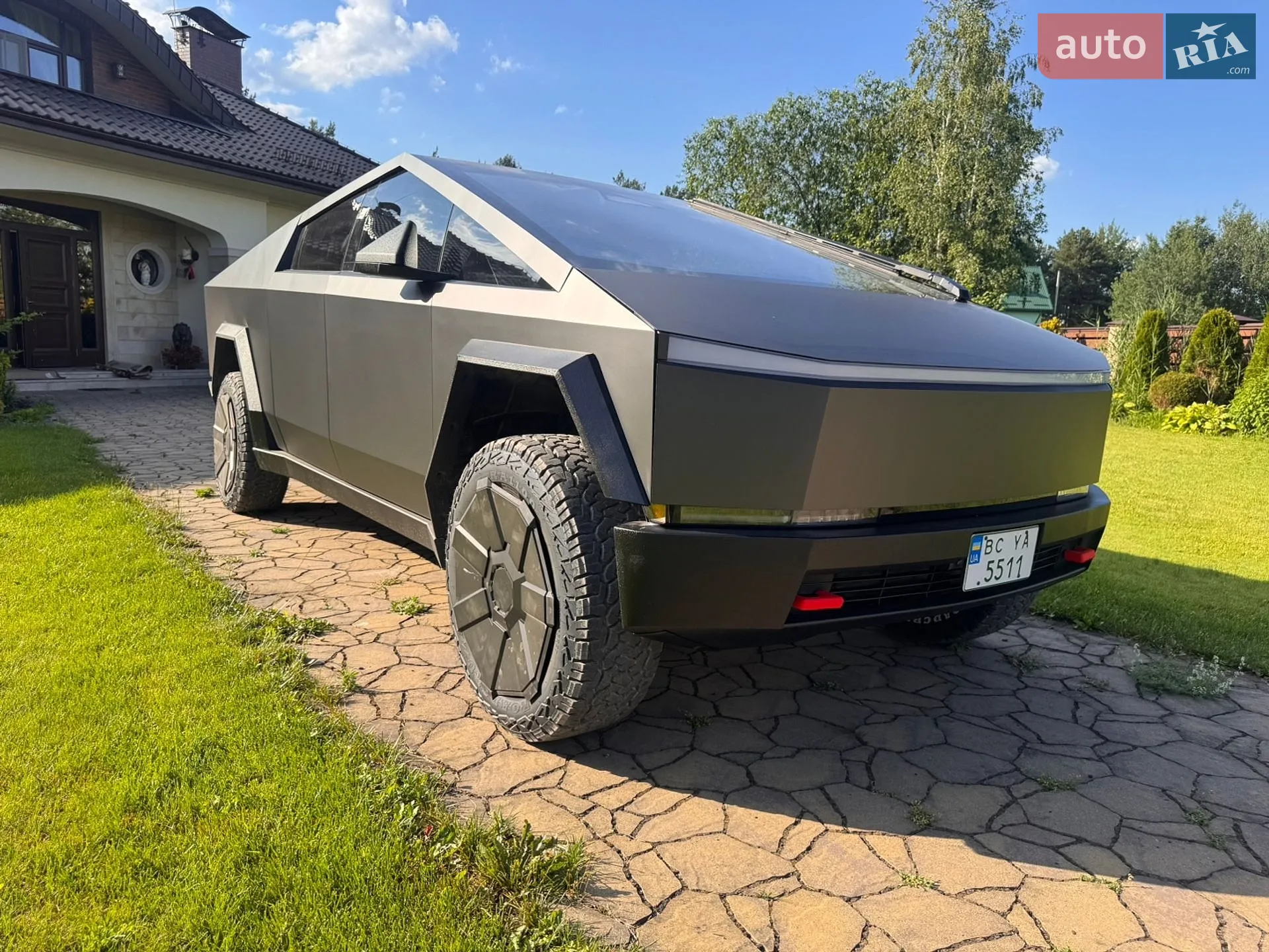 2024 Tesla Cybertruck - мініатюра 13