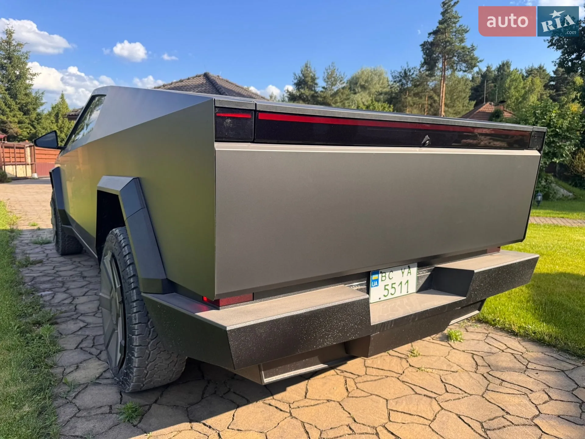 2024 Tesla Cybertruck - мініатюра 17