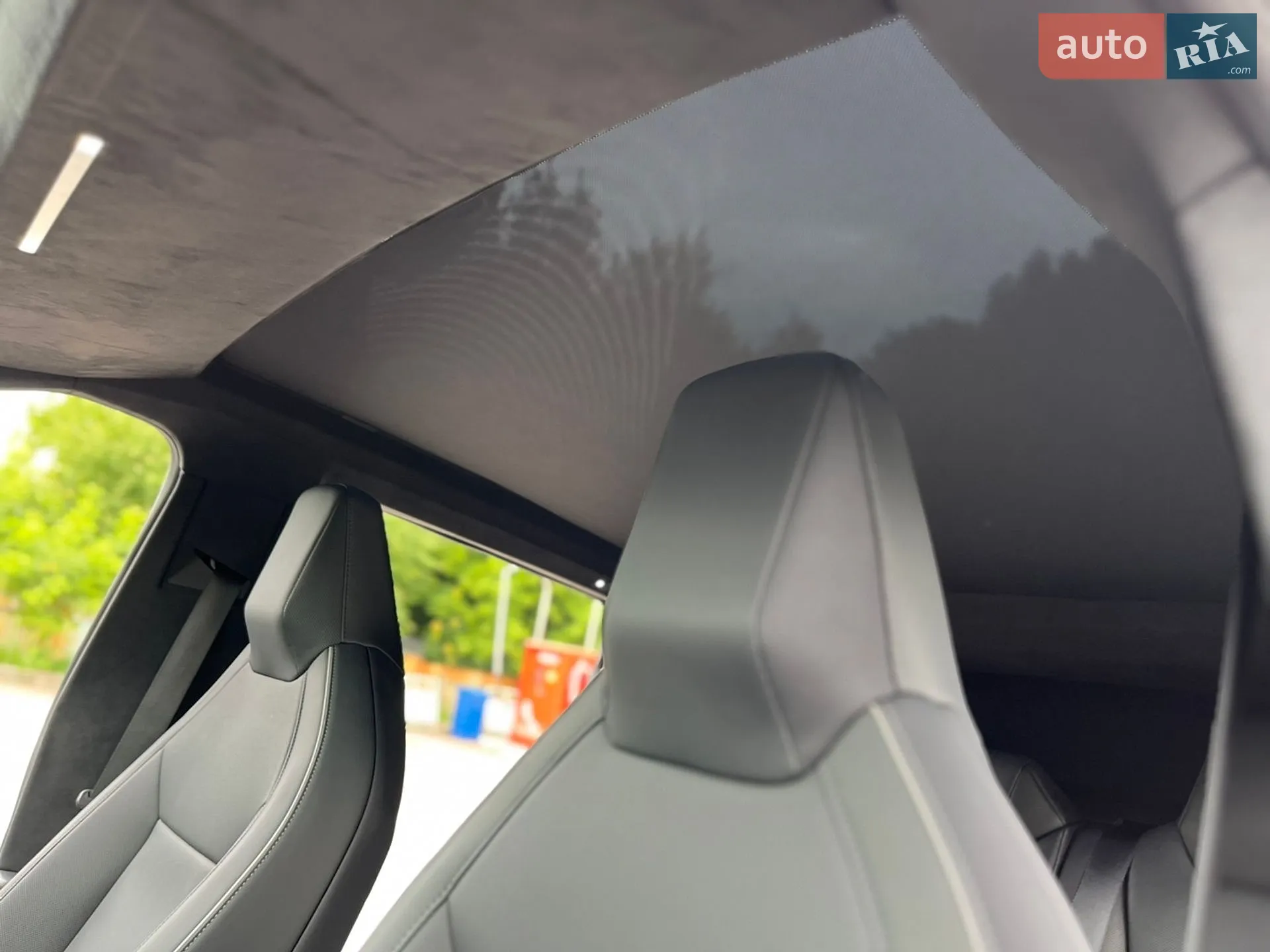 2024 Tesla Cybertruck - мініатюра 30