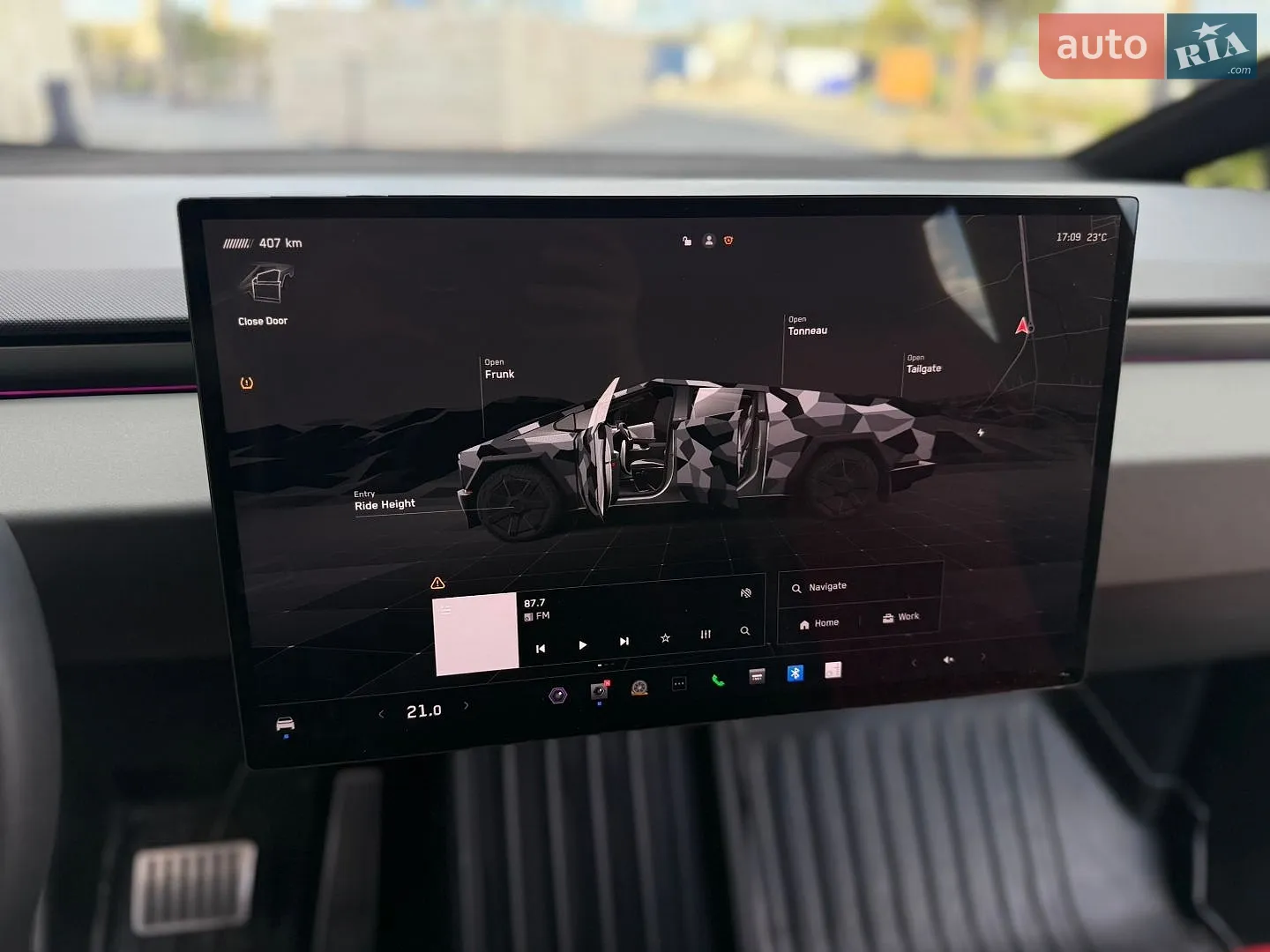2024 Tesla Cybertruck - мініатюра 34
