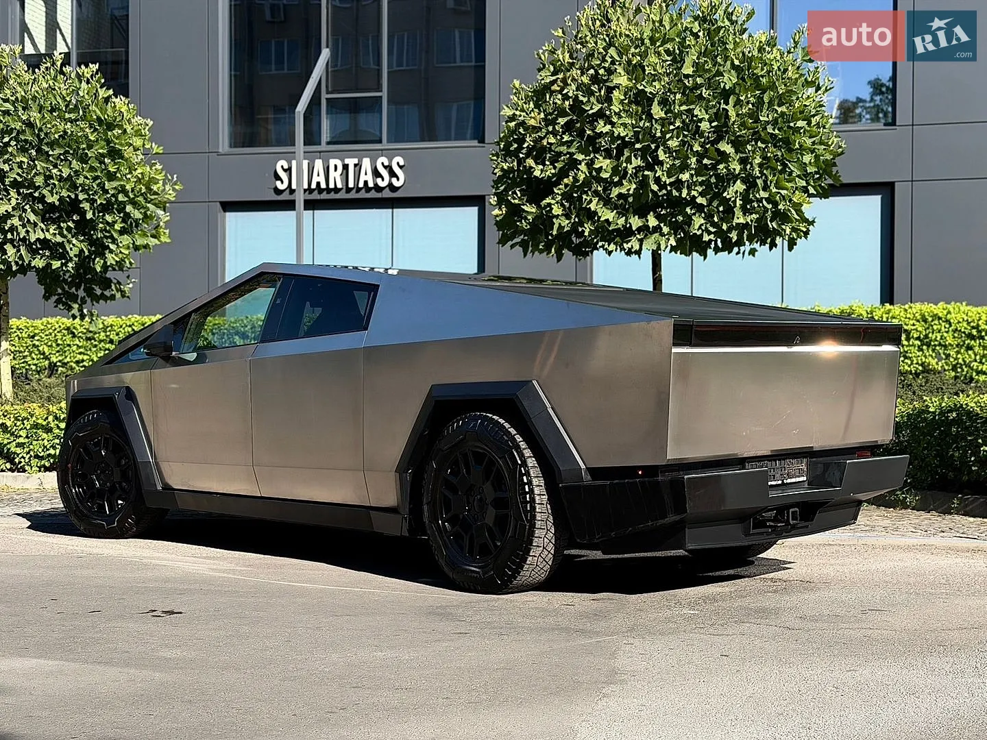 2024 Tesla Cybertruck - мініатюра 18