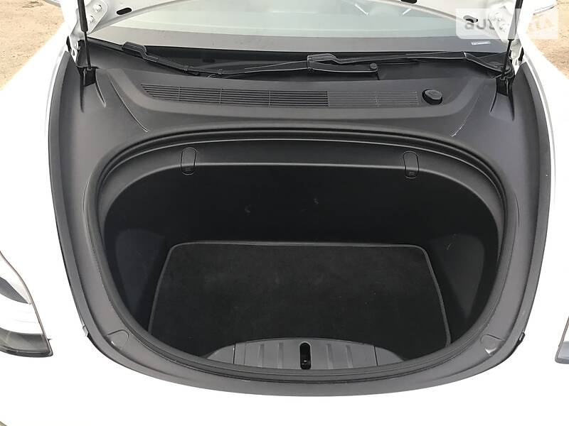 Седан Tesla Model 3 2018 в Харкові фото 10 Седан Tesla Model 3 2018 в Харкові