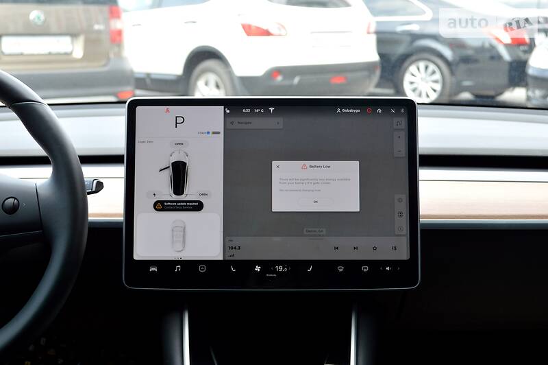 Седан Tesla Model 3 2019 в Одесі