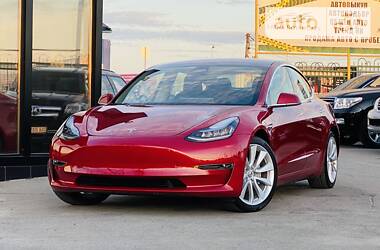 Седан Tesla Model 3 2019 в Харькове