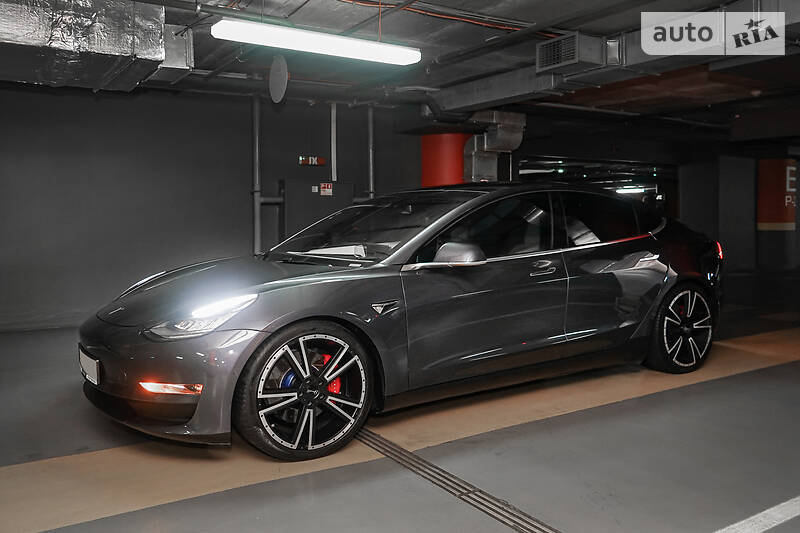 Седан Tesla Model 3 2019 в Києві фото 6 Седан Tesla Model 3 2019 в Києві