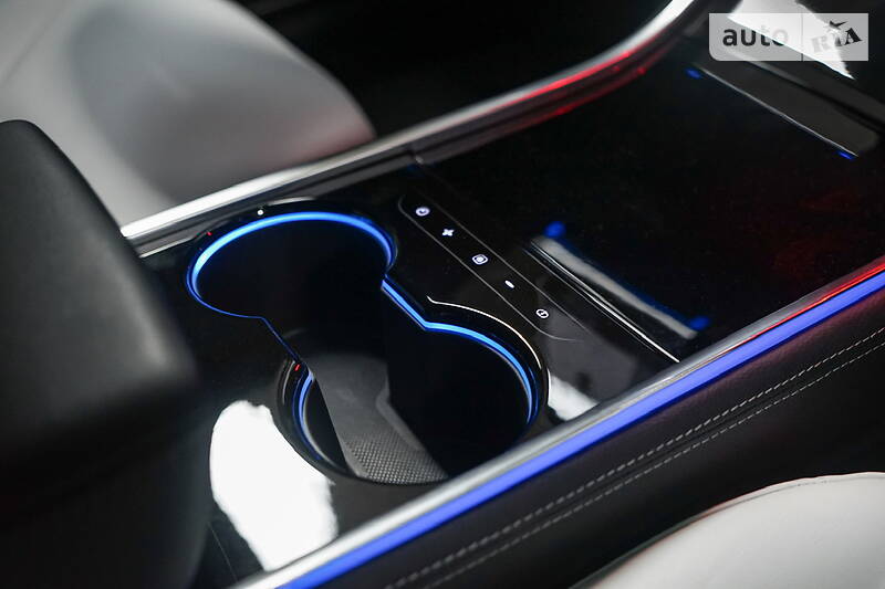 Седан Tesla Model 3 2019 в Києві фото Седан Tesla Model 3 2019 в Києві