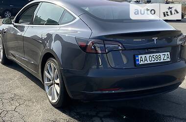 Седан Tesla Model 3 2018 в Киеве фото 6 Седан Tesla Model 3 2018 в Киеве