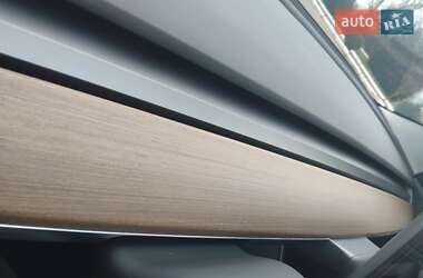 Седан Tesla Model 3 2019 в Одессе