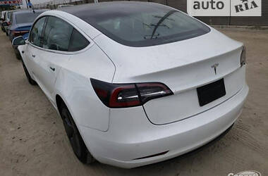 Лифтбек Tesla Model 3 2020 в Одессе