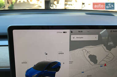 Седан Tesla Model 3 2019 в Черноморске