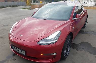 Седан Tesla Model 3 2018 в 