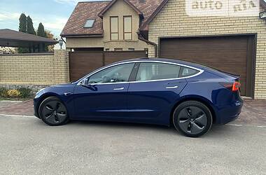 Седан Tesla Model 3 2019 в Харькове