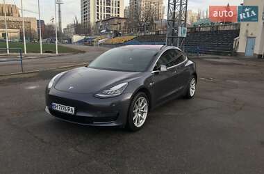 Седан Tesla Model 3 2018 в Одессе