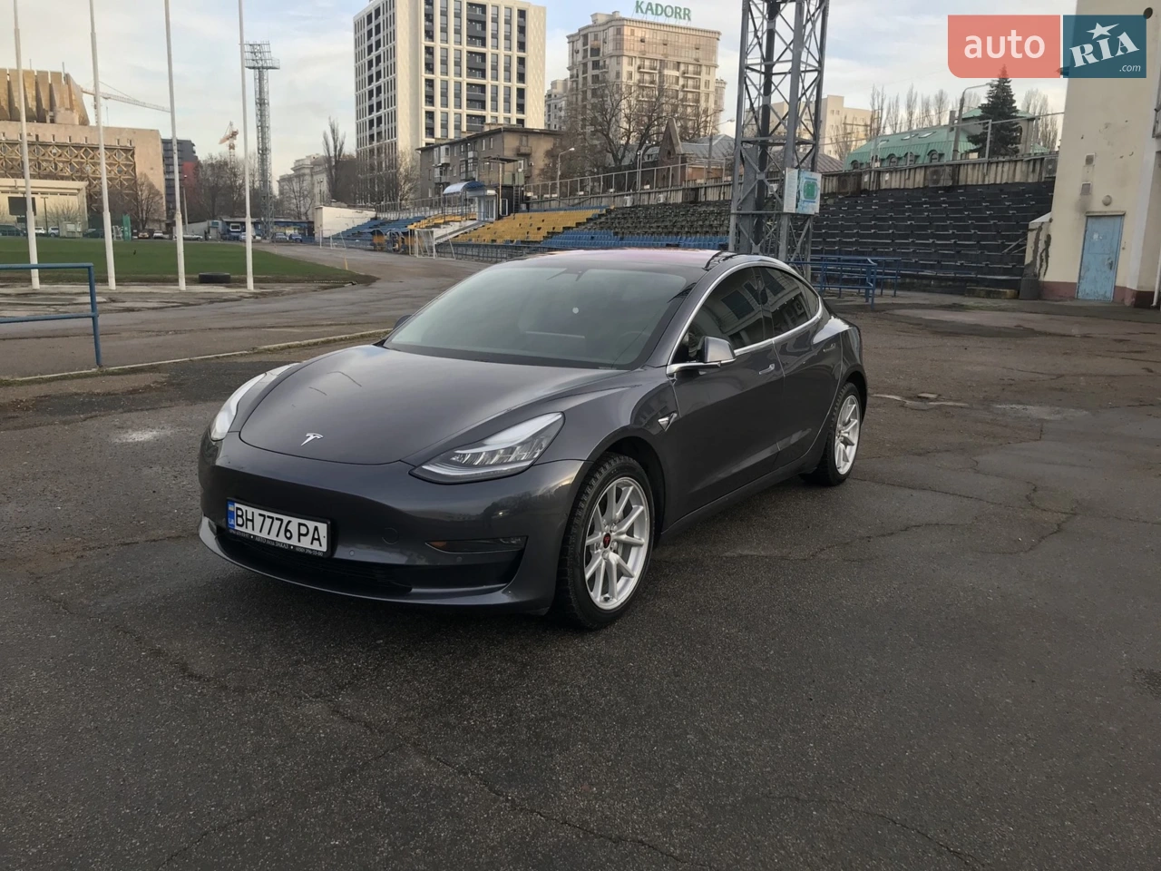 2018 Tesla Model 3 - мініатюра 36