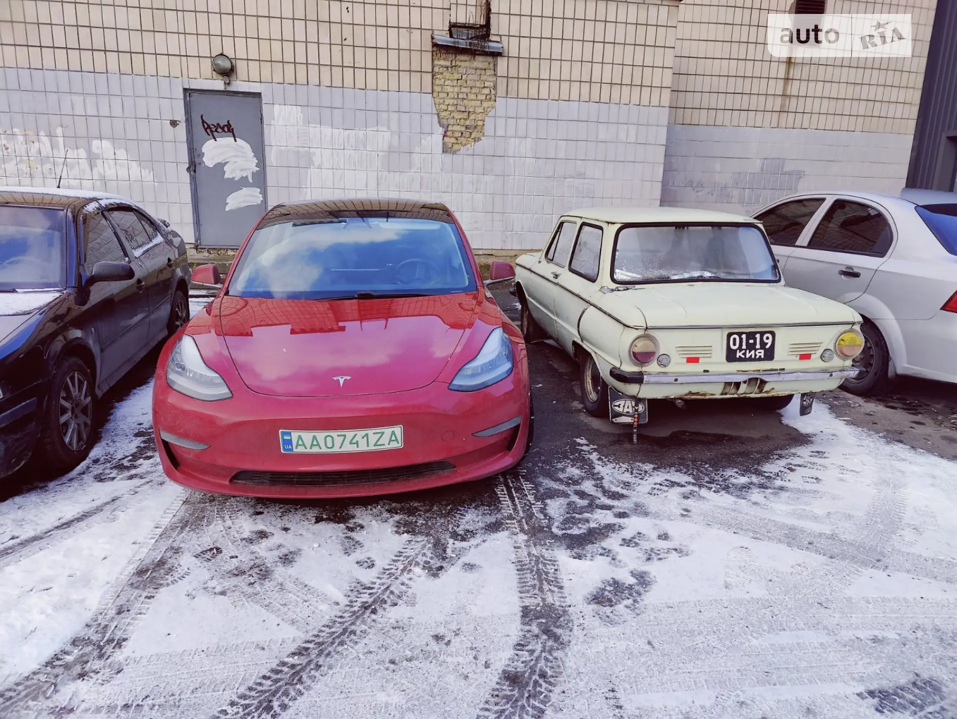 2019 Tesla Model 3 - мініатюра 3