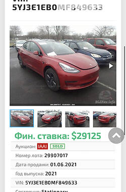 Седан Tesla Model 3 2020 в Кропивницком