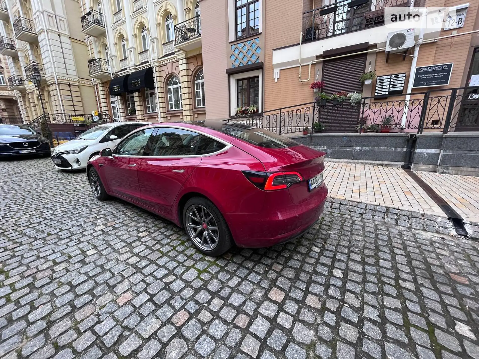 2019 Tesla Model 3 - мініатюра 4