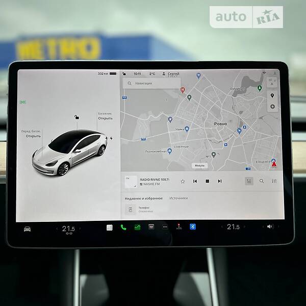 Седан Tesla Model 3 2020 в Ровно