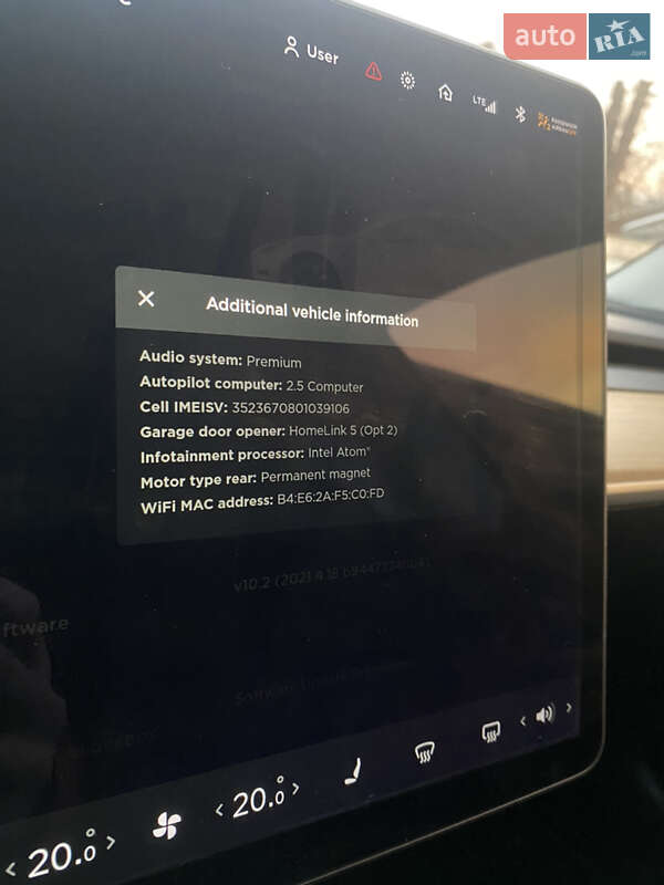 Седан Tesla Model 3 2018 в Чернигове