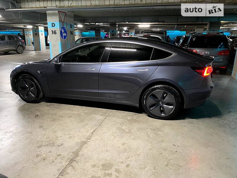 Седан Tesla Model 3 2020 в Львове фото 5 Седан Tesla Model 3 2020 в Львове