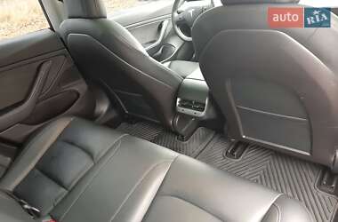 Седан Tesla Model 3 2019 в Днепре