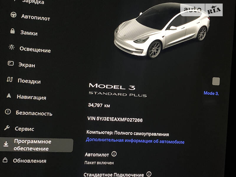 Седан Tesla Model 3 2021 в Львове