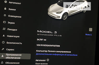 Седан Tesla Model 3 2021 в 