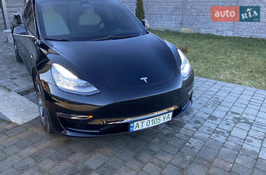 Седан Tesla Model 3 2019 в Долине