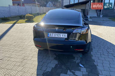 Седан Tesla Model 3 2019 в Долине