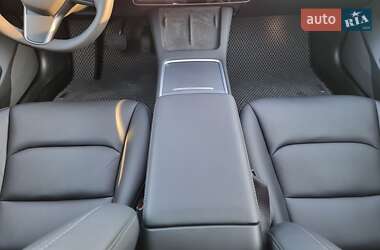 Седан Tesla Model 3 2021 в Кропивницькому фото 31 Седан Tesla Model 3 2021 в Кропивницькому