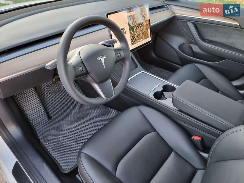 Седан Tesla Model 3 2021 в Кропивницком фото 33 Седан Tesla Model 3 2021 в Кропивницком