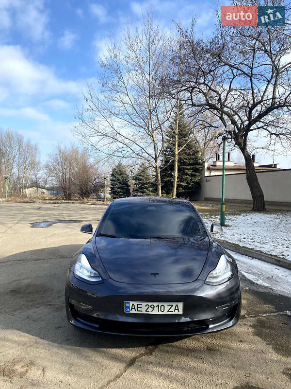 Седан Tesla Model 3 2018 в Дніпрі фото 2 Седан Tesla Model 3 2018 в Дніпрі