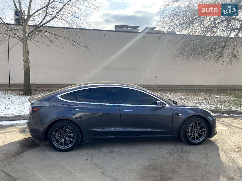 Седан Tesla Model 3 2018 в Дніпрі фото 7 Седан Tesla Model 3 2018 в Дніпрі