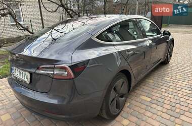 Седан Tesla Model 3 2018 в Кропивницком