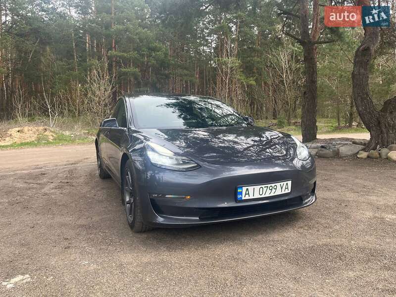 Tesla Model 3 2018