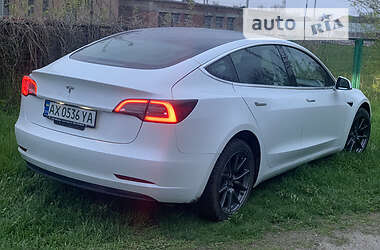 Седан Tesla Model 3 2020 в Харькове