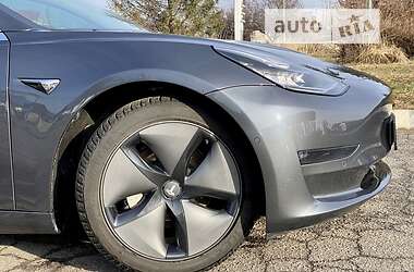 Седан Tesla Model 3 2019 в Харкові