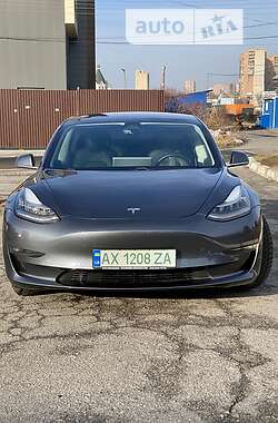 Седан Tesla Model 3 2019 в Харкові