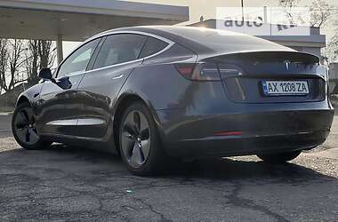 Седан Tesla Model 3 2019 в Харкові