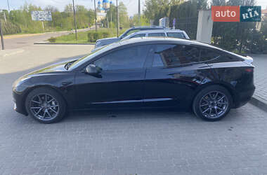 Седан Tesla Model 3 2019 в Шептицькому фото 25 Седан Tesla Model 3 2019 в Шептицькому