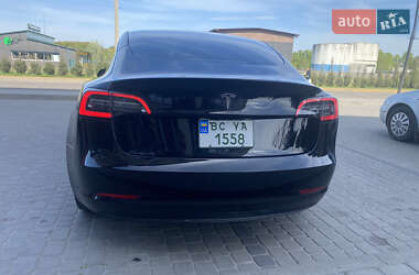 Седан Tesla Model 3 2019 в Шептицькому фото 30 Седан Tesla Model 3 2019 в Шептицькому