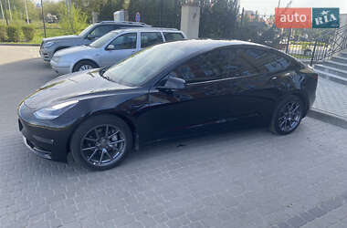 Седан Tesla Model 3 2019 в Шептицькому фото 29 Седан Tesla Model 3 2019 в Шептицькому