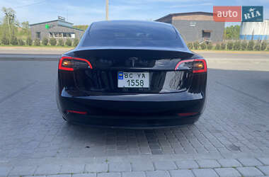Седан Tesla Model 3 2019 в Шептицькому фото 33 Седан Tesla Model 3 2019 в Шептицькому
