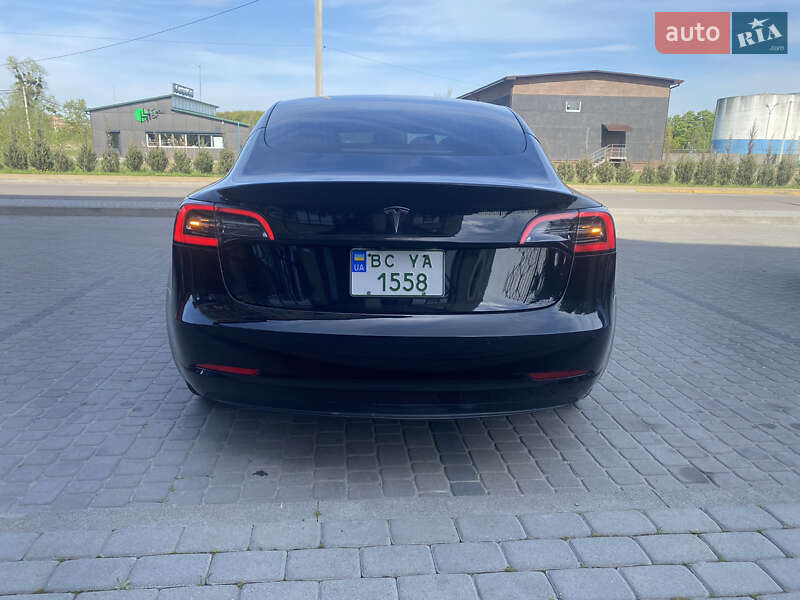 Седан Tesla Model 3 2019 в Шептицькому фото 33 Седан Tesla Model 3 2019 в Шептицькому