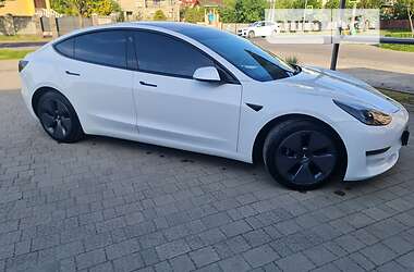 Седан Tesla Model 3 2021 в Мукачевому