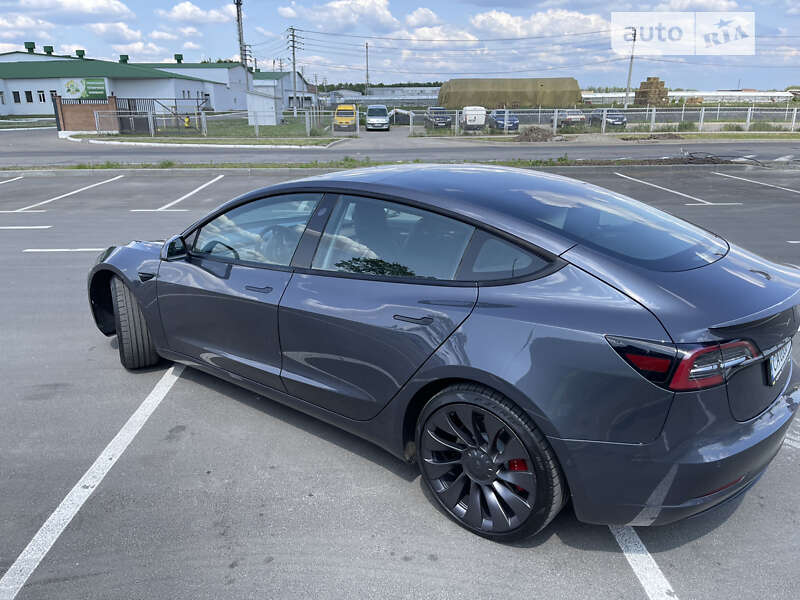 Седан Tesla Model 3 2021 в Киеве фото 13 Седан Tesla Model 3 2021 в Киеве