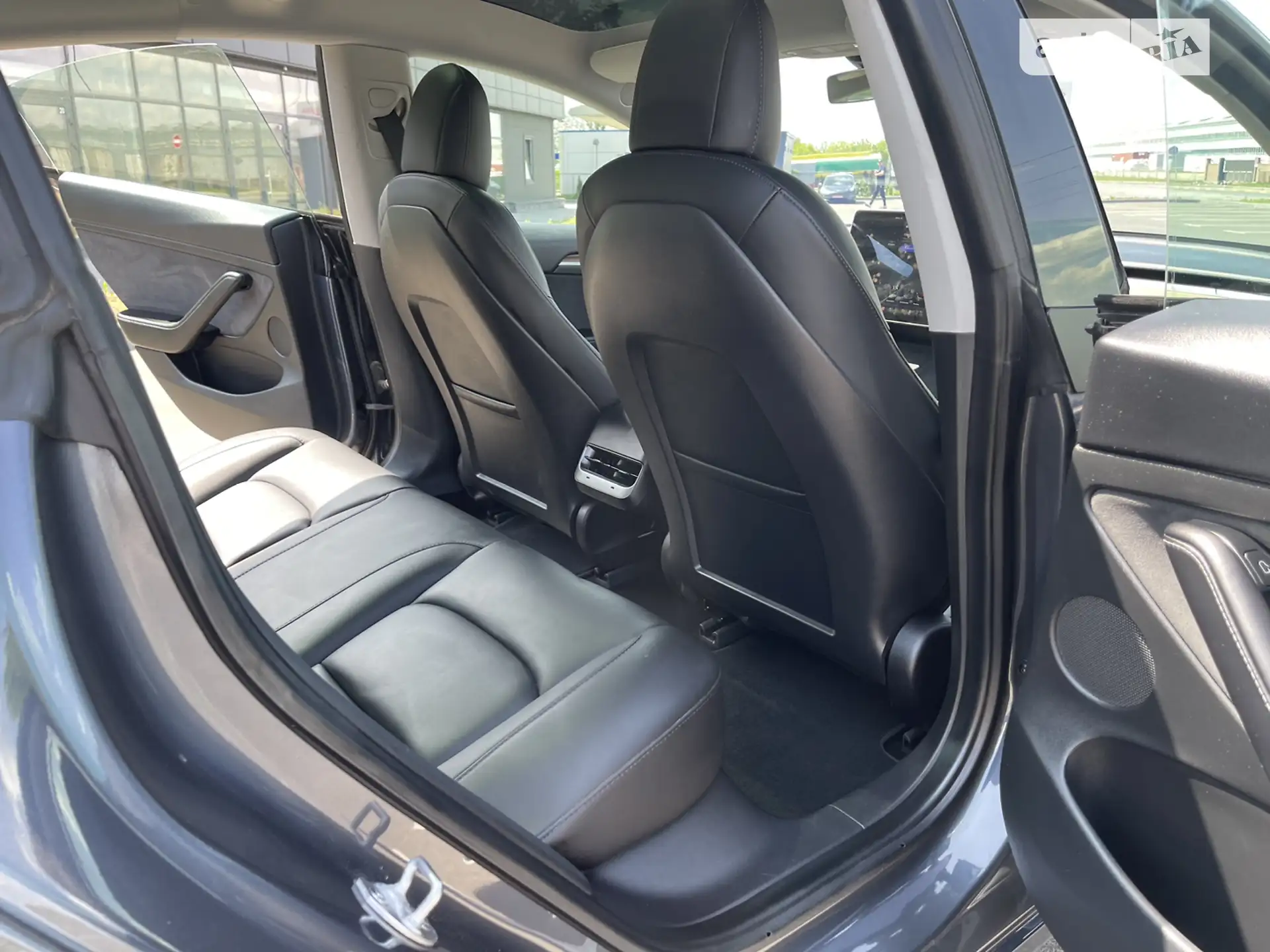 2021 Tesla Model 3 - мініатюра 23