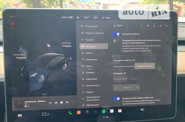 Седан Tesla Model 3 2021 в 