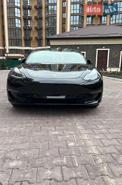 Седан Tesla Model 3 2021 в Києві