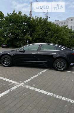 Седан Tesla Model 3 2019 в Одессе